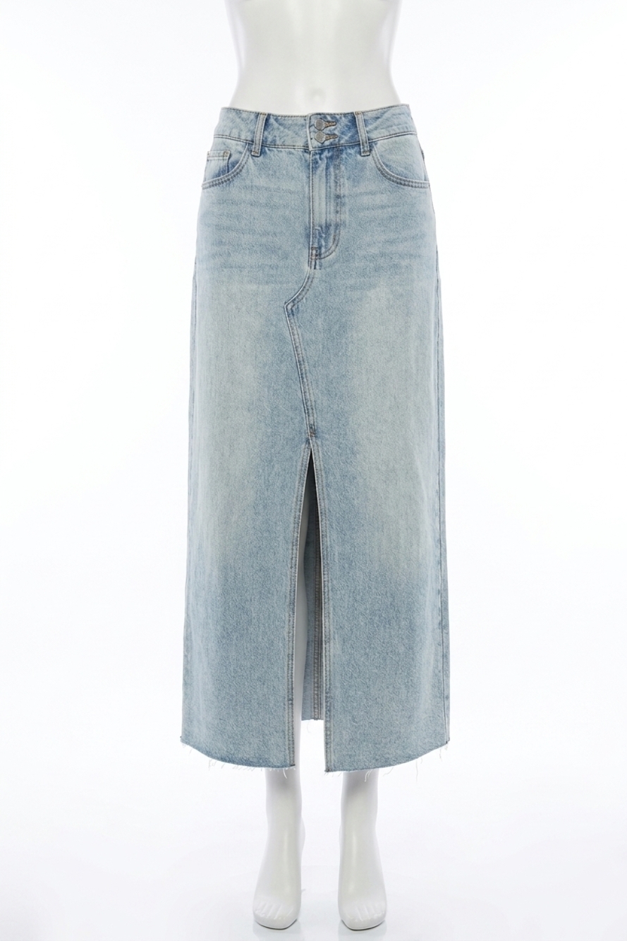 NEW DAZE girl next door midi skirt in first move wash